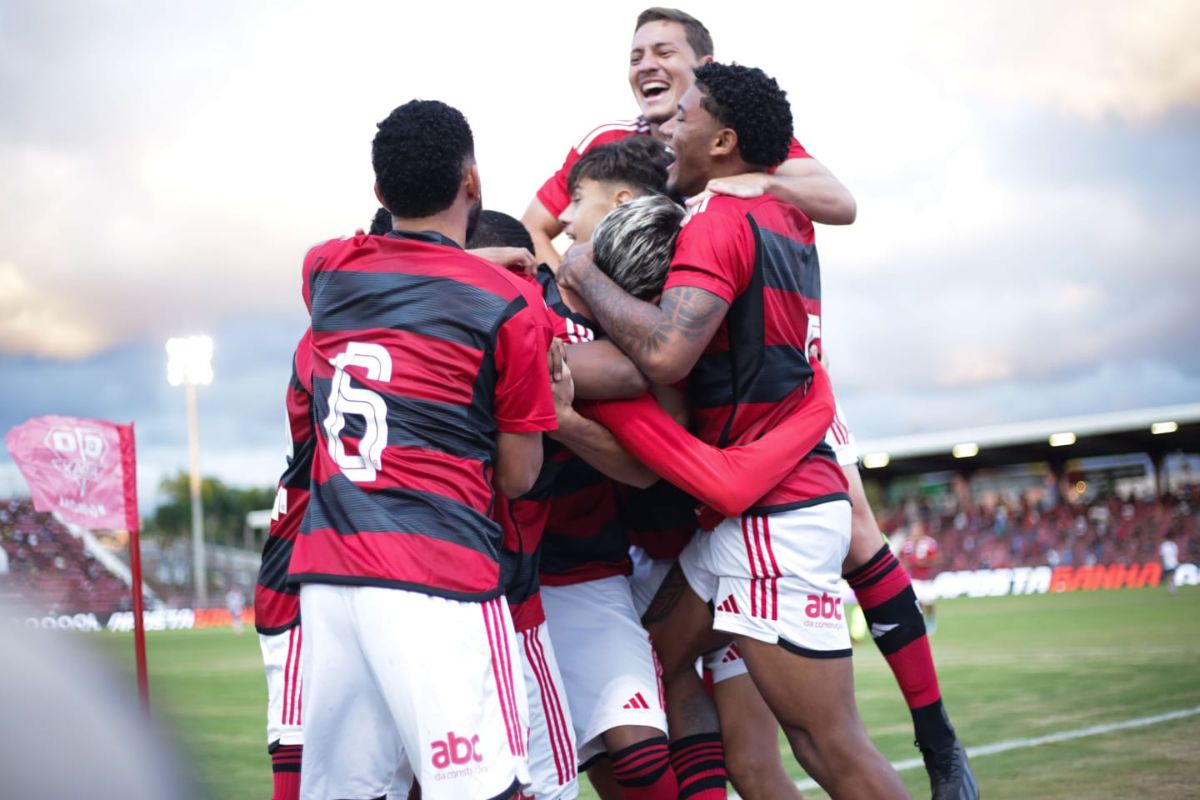 FLAMENGO X SÃO JOSÉ: VEJA ONDE ASSISTIR E HORÁRIO DO JOGO DO MENGÃO NA COPINHA